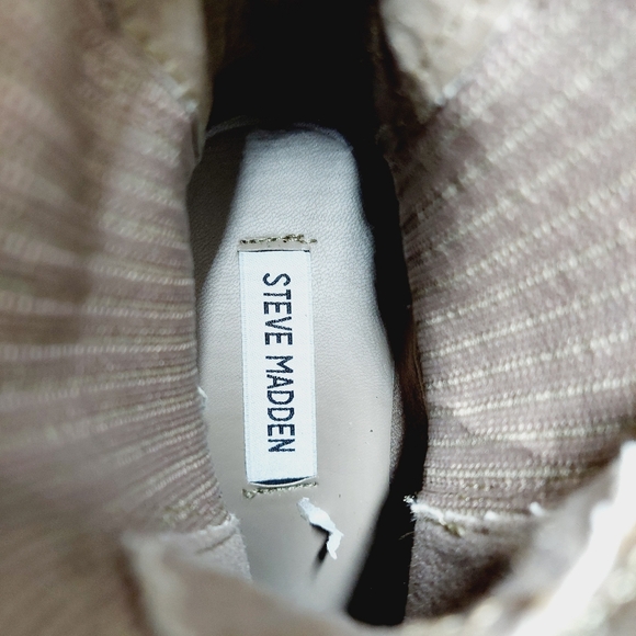 NEW Steve Madden Shoes Hayle Sand Suede Heeled Ankle Chelsea Boots i107 - Picture 8 of 10